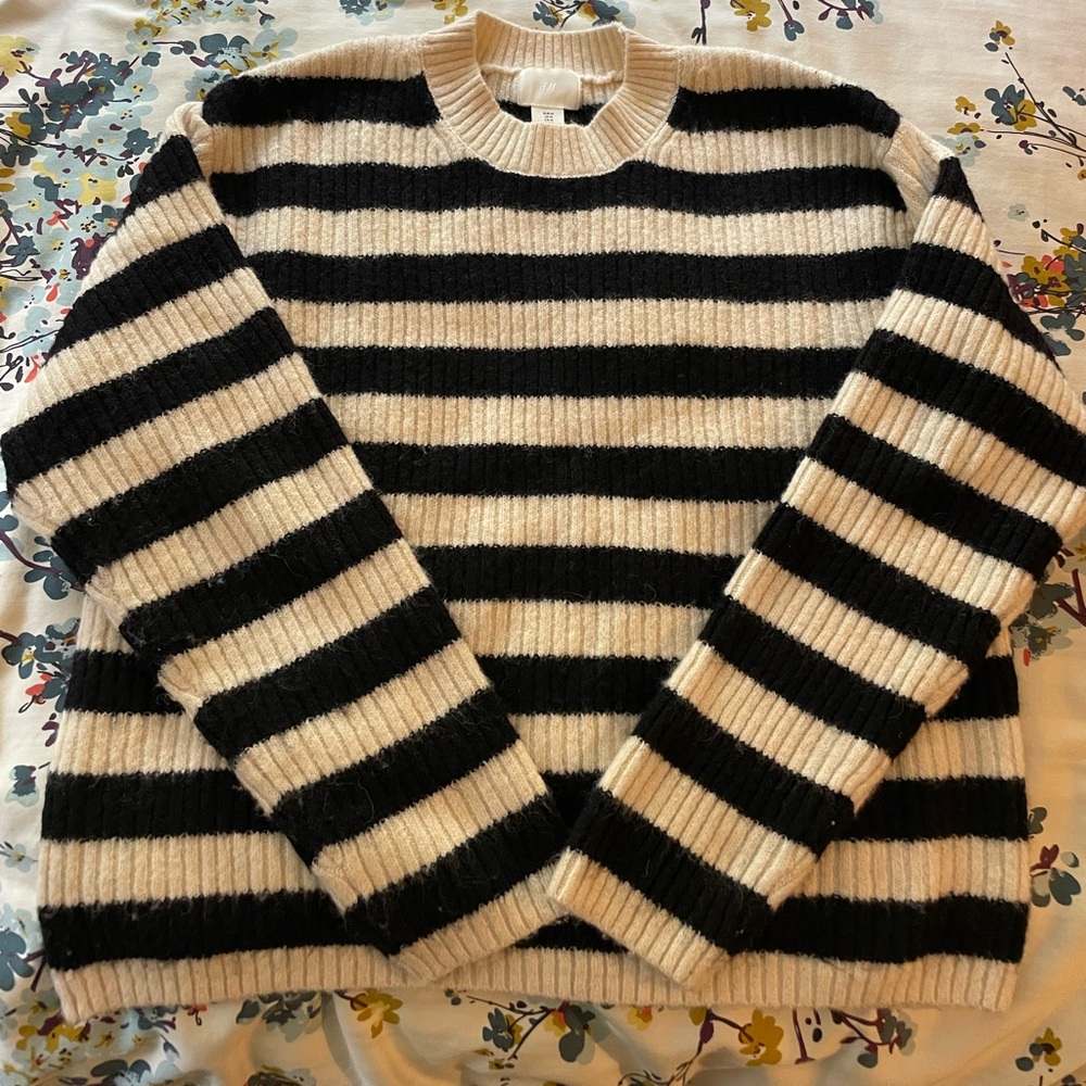 H & M Black and White large striped soft sweater. Size Medium